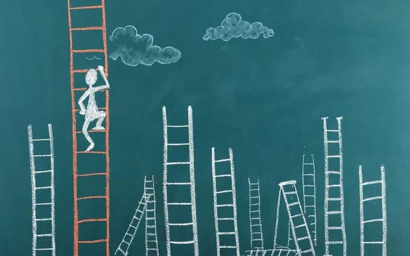 La carrera inteligente hacia la construcción de una identidad sustentable