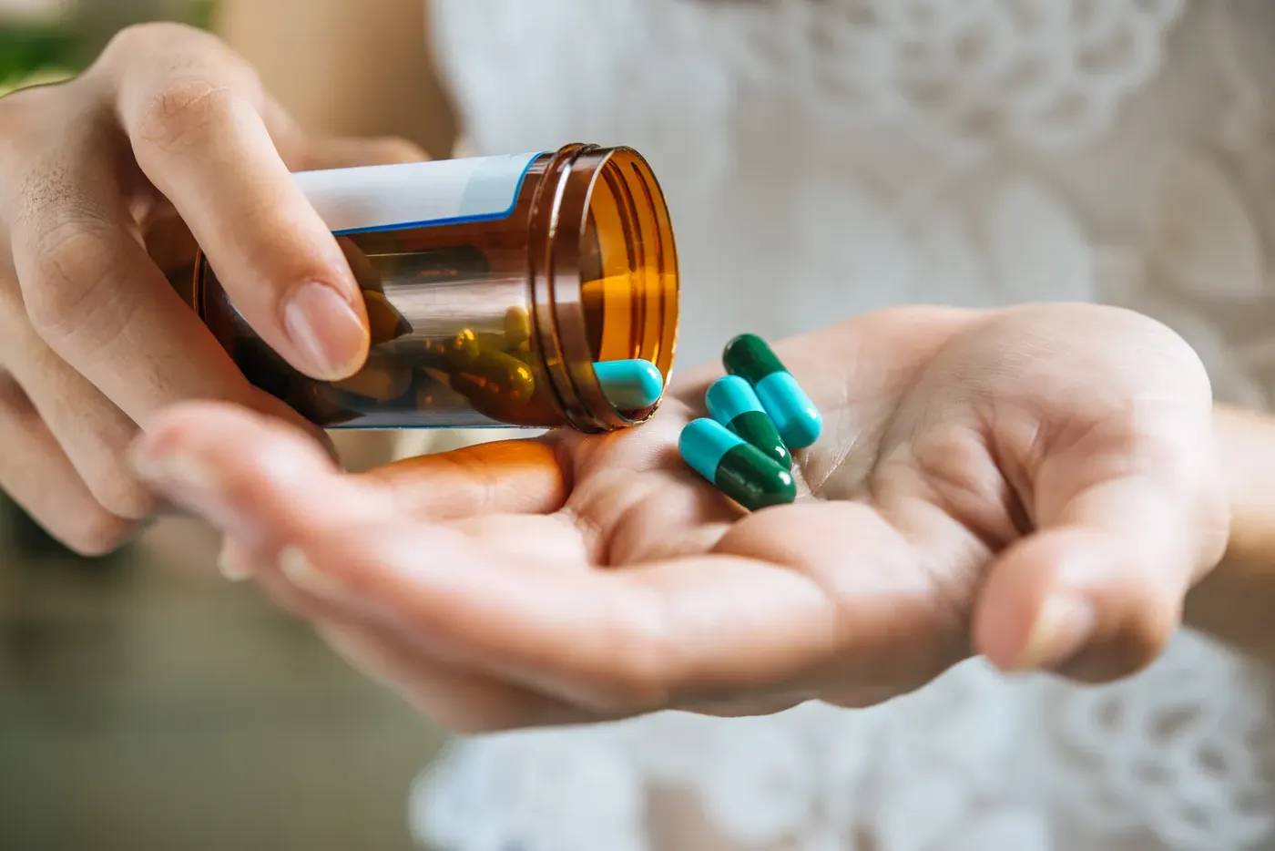El comercio de productos farmacéuticos falsificados: organización y cooperación puntos clave para mitigar amenazas provenientes