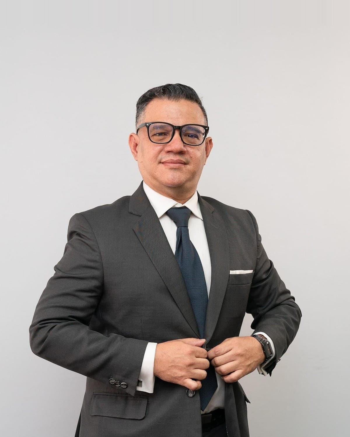 Retrato de Juan Carlos Calderón, Supervisor de Trámites en Antequera