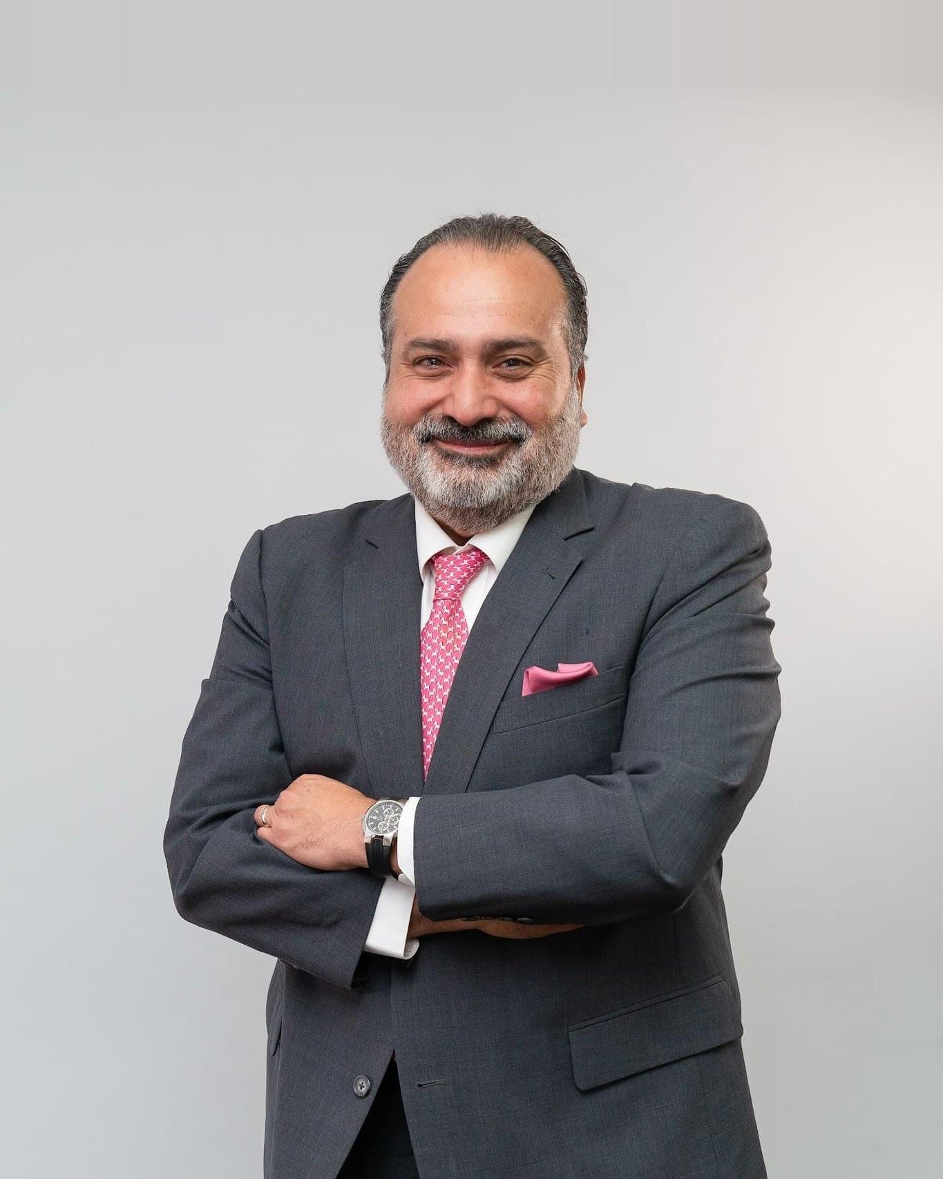 Retrato de Ricardo Alberto Antequera, Socio - Director General en Antequera
